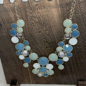 Statement necklace - Gold/Green/Blue